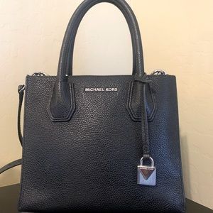 Michael Kors Mercer Medium Pebbled Leather Crossbody Bag